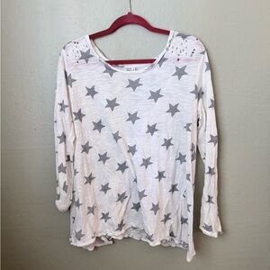 Magnolia Pearl Gray Star Long Sleeve Tee